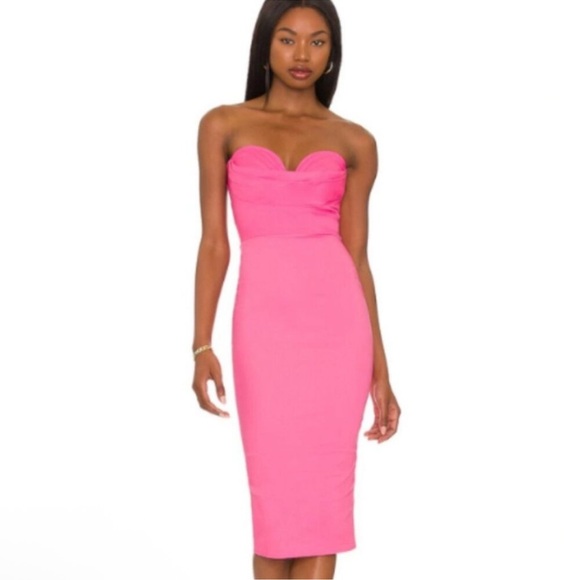 More To Come Dresses & Skirts - 🩷💞 More To Come Sophia Chic Strapless Sweetheart Bodycon Dress Size Small